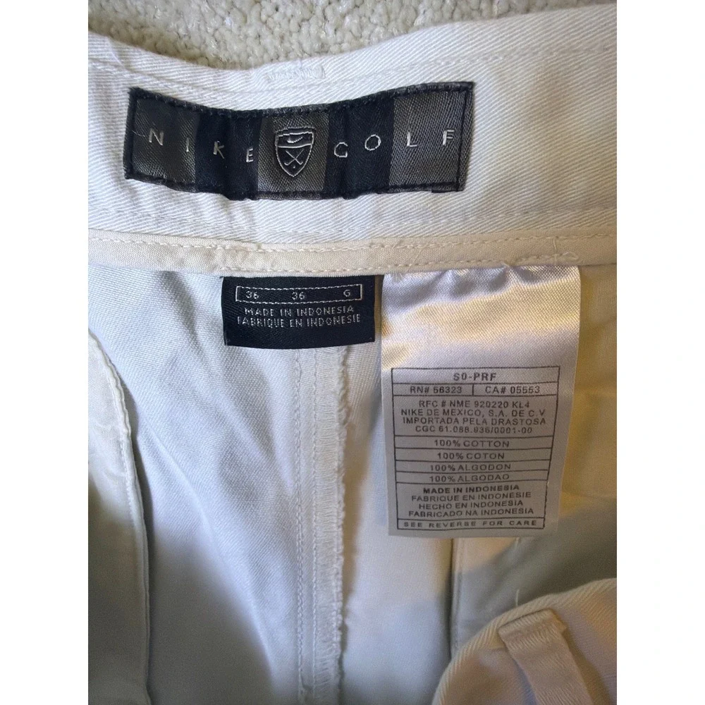 Vintage Nike Golf Shorts Mens 36x9 Beige Pleated Twill Chino Casual Y2K Preppy